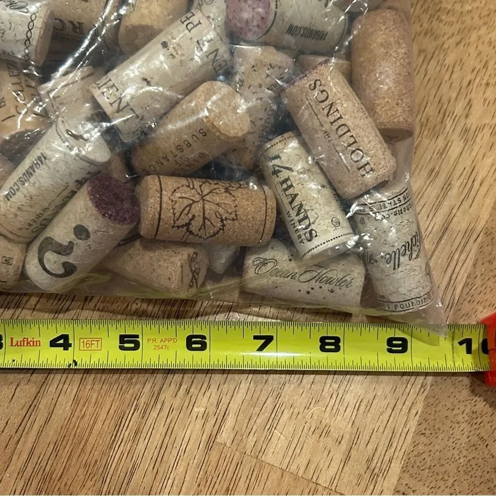 2 Bags Wine Corks 9x9x2